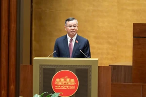 Bộ trưởng Bộ Tài chính: 40 năm đổi mới chưa bao giờ tăng trưởng 2 con số