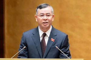 Bỏ ngưỡng doanh thu 500 triệu đồng phải chịu thuế với hộ, cá nhân kinh doanh