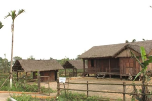 Đêm trắng nơi thôn Proh