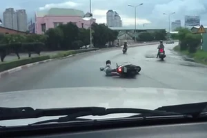 Cảnh giác trước “giới ăn bay” 