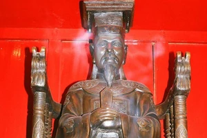 Lê Thánh Tông hay Lê Thánh Tôn?