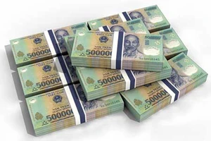 Đồng loạt giảm lãi suất cho vay và huy động vốn