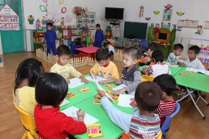 Công nhân khu chế xuất được gửi con tại nhà trẻ chất lượng, đảm bảo