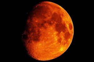 Tối nay, xuất hiện “mặt trăng máu”