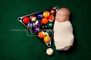 Những em bé sơ sinh lần đầu tiên lên hình