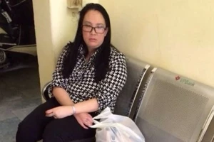 Người đưa tài xế taxi khỏa thân và hôn mê đi cấp cứu là “Kiều nữ Hải Dương“