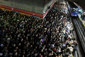 Choáng váng vì giao thông tắc nghẽn trên toàn thế giới