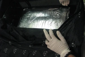 Phát hiện va li cocain trị giá 32 tỷ đồng tại sân bay Tân Sơn Nhất