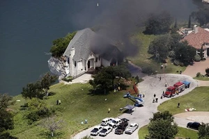 Chủ nhà phóng hỏa đốt biệt thự gần 15 tỉ đồng