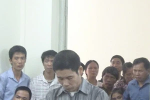 Cả làng xin giảm tội cho bị cáo làm chết hàng xóm