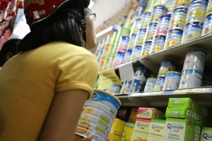 Giá sữa: Giảm thì ít, 'mê hồn trận' lách luật thì nhiều