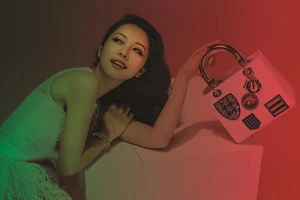 Jennifer Phạm đẹp lạ trong bộ ảnh "yêu nữ hàng hiệu"