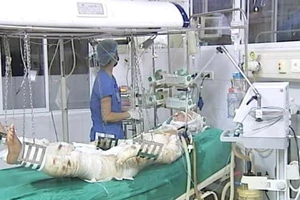 Thêm một chiến sĩ vụ máy bay rơi tại Hòa Lạc hy sinh