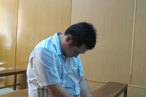 Bị con trộm hơn 700 triệu đồng, ra tòa mẹ khai chỉ 50 triệu