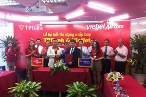 Ngân hàng Việt đầu tiên cho vay tín dụng thuê và bán máy bay 