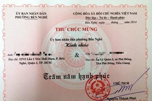 Thư một chủ tịch phường và “Cô là dân mà sao dám hỏi”?