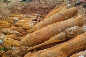 Quảng Trị phát hiện... một hầm lớn chứa bom đạn