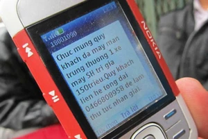 Nhiều người sập bẫy lừa trúng thưởng của nhóm thiếu niên