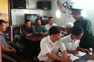 Một tàu cá bị tàu vận tải đâm chìm trên biển 