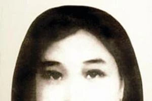 5 năm giả gái của một chiến sĩ tình báo