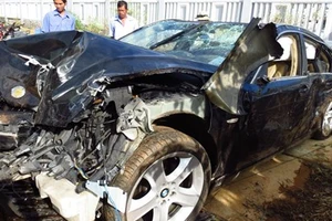 Ly kỳ thân phận chiếc xe BMW do một CSGT lái gây tai nạn