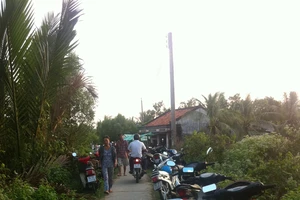 Vây bắt đá gà, một người chết, hai công an bị thương