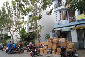 TPHCM bắt số lượng lớn mỹ phẩm, thực phẩm chức năng không rõ nguồn gốc