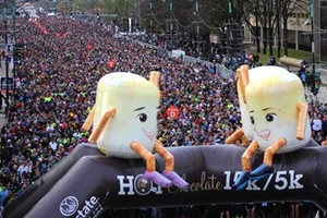 10 cuộc thi chạy kỳ quặc nhất thế giới