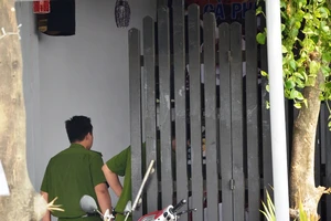 Phát hiện cô gái bị siết cổ, trói tay trong phòng trọ