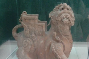 Chùm ảnh điêu khắc sư tử, nghê Việt lần đầu ra mắt công chúng 