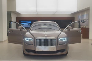 Ảnh chi tiết Rolls Royce Ghost Series II giá 25 tỷ vừa về Việt Nam