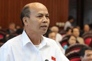 Bùng nổ tranh cãi ‘quy định quyền im lặng là diễn biến hòa bình, chống lại nhân dân’