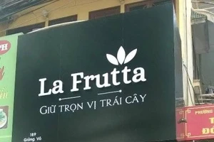 Hà Nội: Một người đàn ông gục chết ở hè phố