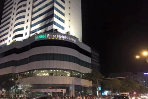 Thang máy khách sạn rơi tự do từ… tầng 6, 5 khách bị thương