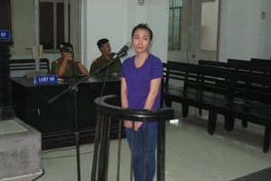 Bị đòi nợ, quay ngược về nhà… chủ nợ chôm đồ để trả