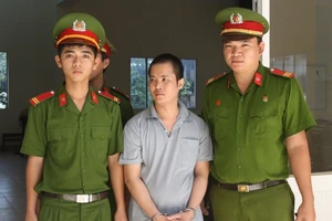 Cuồng ghen, sát hại tình địch dã man bằng dao, búa