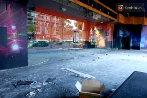 Cận cảnh sự hoang tàn trong cao ốc Thuận Kiều Plaza