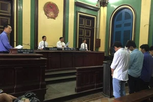 Trả hồ sơ để điều tra bổ sung vụ CSGT gọi côn đồ đánh chết người