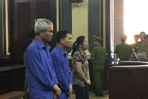 Nguyên chi cục trưởng hầu tòa vì tham ô