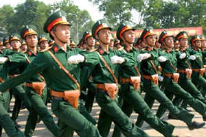 Quy định mới về phong, thăng, giáng cấp hàm trong quân đội