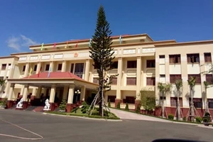 Phê bình, nhắc nhở 5 giám đốc Sở ‘bơ’ ý kiến doanh nghiệp