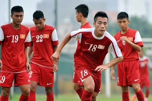 U-16 Việt Nam 'soi' đối thủ ở bán kết