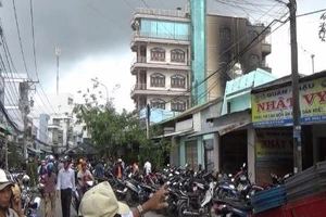 Vụ cháy nhà 6 người chết: Hỗ trợ gia đình các nạn nhân 45 triệu đồng