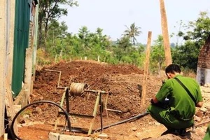 Đào giếng thuê, hai người bị điện giật thương vong