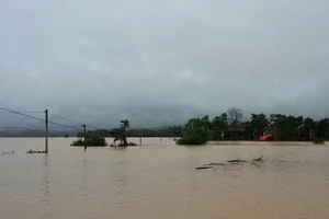 Cảnh báo ngập lụt tiếp diễn tại Hà Tĩnh, Quảng Bình