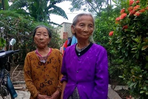 Thôn đã xin lỗi và trả lại tiền cứu trợ cho người dân