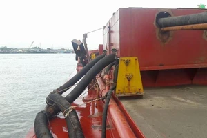 Bắt 6 tàu lớn hút trộm cát ở biển Cồn Ngựa, Vũng Tàu