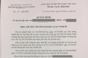 Nữ sinh luật bị đình chỉ 1 năm photo giáo trình cho ai?