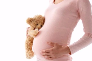 Đang mang thai có được xem là trẻ em?