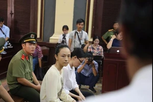 Phương Nga: Anh Mỹ yêu tôi thì có nghĩa vụ chăm sóc tôi